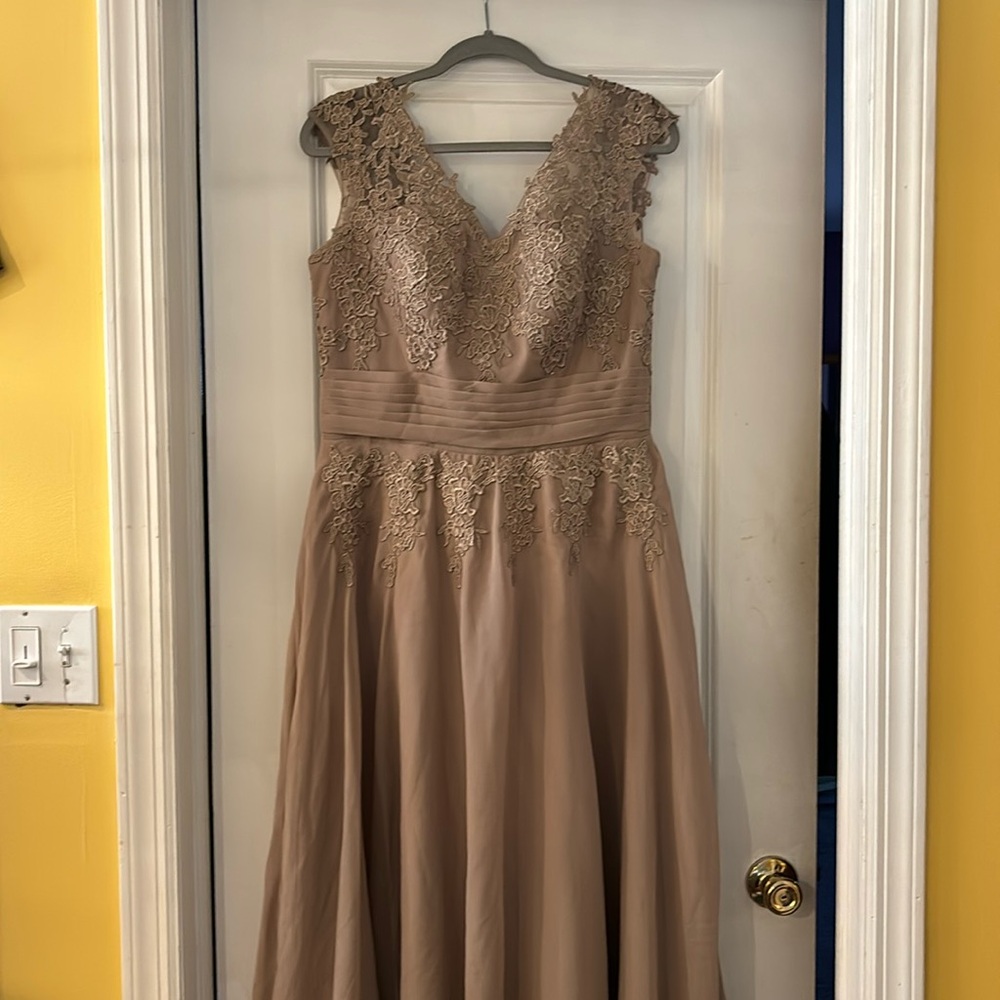 Formal Dress with Pockets